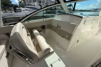 Thumbnail von Boston Whaler 320 Vantage