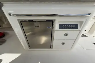 Thumbnail von Boston Whaler 320 Vantage