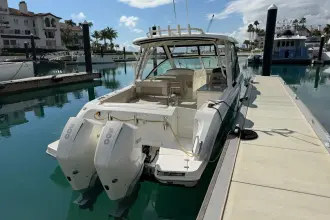 Thumbnail von Boston Whaler 320 Vantage