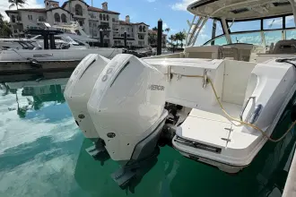 Thumbnail von Boston Whaler 320 Vantage