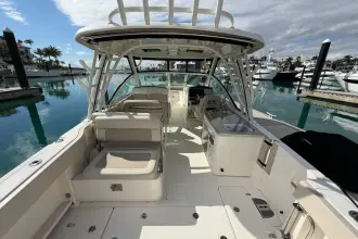 Thumbnail von Boston Whaler 320 Vantage