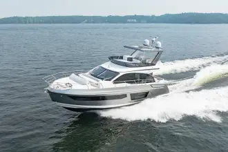 Thumbnail von Azimut Fly 53