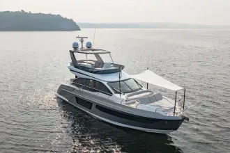 Thumbnail von Azimut Fly 53