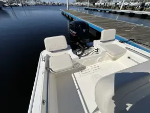 Thumbnail von Boston Whaler 170 Montauk