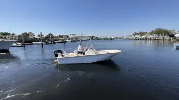 Thumbnail von Boston Whaler 170 Montauk