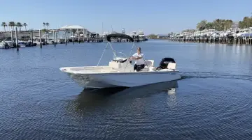 Thumbnail von Boston Whaler 170 Montauk