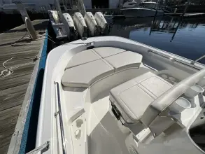 Thumbnail von Boston Whaler 170 Montauk