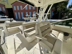 Thumbnail von Boston Whaler 320 Vantage