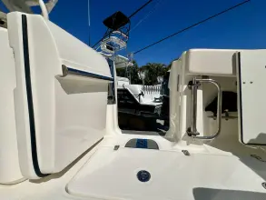 Thumbnail von Boston Whaler 320 Vantage