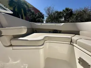 Thumbnail von Boston Whaler 320 Vantage