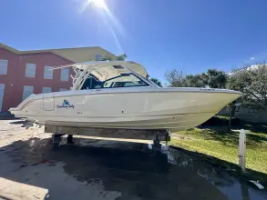 Thumbnail von Boston Whaler 320 Vantage