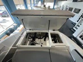 Thumbnail von Sea Ray SPX 210 Outboard