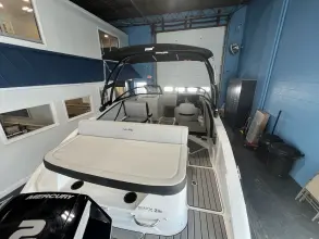 Thumbnail von Sea Ray SPX 210 Outboard