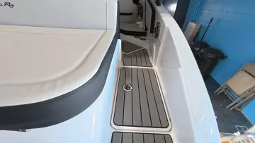 Thumbnail von Sea Ray SPX 210 Outboard