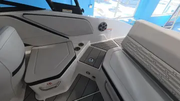 Thumbnail von Sea Ray SPX 210 Outboard