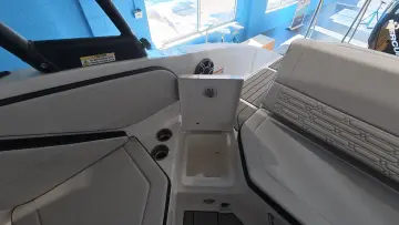 Thumbnail von Sea Ray SPX 210 Outboard