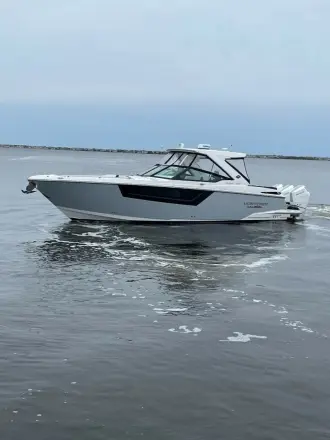 Monterey 385 Super Sport