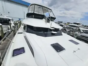 Thumbnail von Aquila 44 Yacht