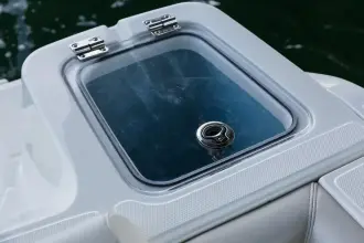 Thumbnail von Boston Whaler 230 Outrage