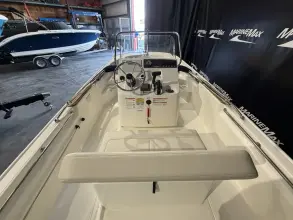Thumbnail von Boston Whaler 170 Montauk
