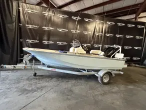 Thumbnail von Boston Whaler 170 Montauk