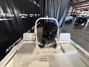Thumbnail von Boston Whaler 170 Montauk