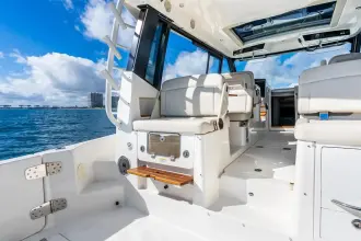 Thumbnail von Boston Whaler 405 Conquest True Companion