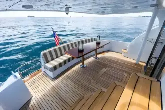 Thumbnail von Hatteras 64 Motor Yacht VOLARE
