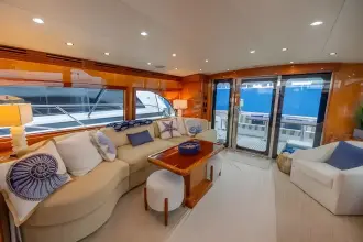 Thumbnail von Hatteras 64 Motor Yacht VOLARE