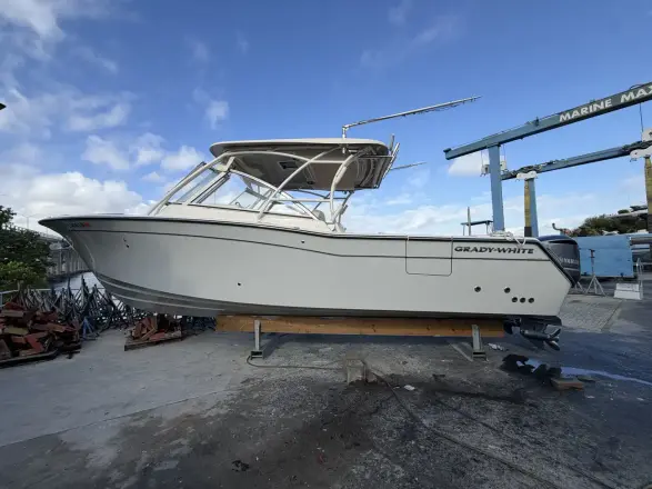 Grady White Freedom 307