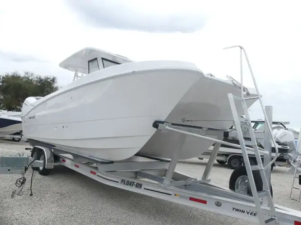Twin Vee 280 GFX2