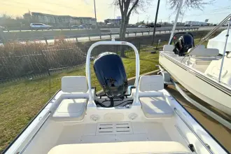 Thumbnail von Boston Whaler 170 Montauk