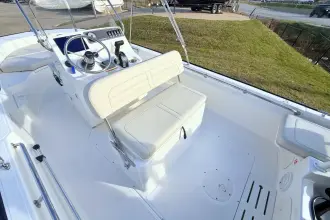Thumbnail von Boston Whaler 170 Montauk