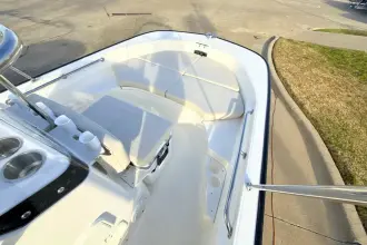 Thumbnail von Boston Whaler 170 Montauk