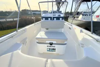 Thumbnail von Boston Whaler 170 Montauk