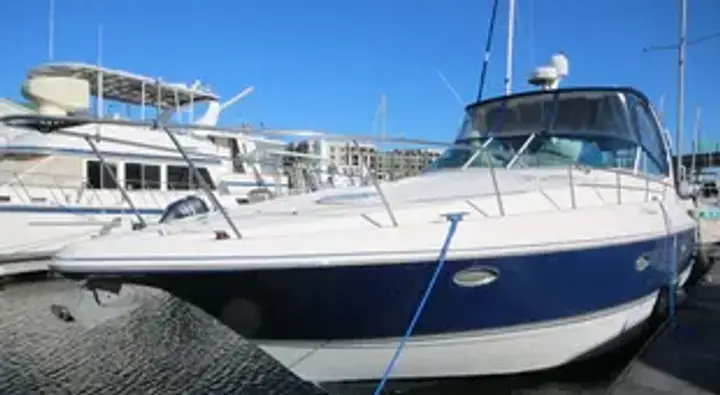 Cruisers Yachts 37`