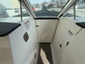 Thumbnail von Boston Whaler 28 VANTAGE