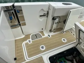 Thumbnail von Boston Whaler 320 Vantage