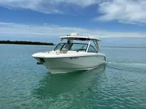 Thumbnail von Boston Whaler 320 Vantage