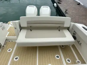 Thumbnail von Boston Whaler 320 Vantage