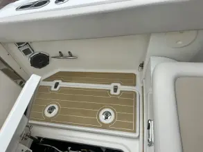 Thumbnail von Boston Whaler 320 Vantage