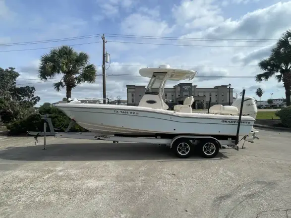 Grady White 251 CE