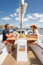 Thumbnail von Beneteau Oceanis 37.1