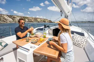 Thumbnail von Beneteau Oceanis 37.1