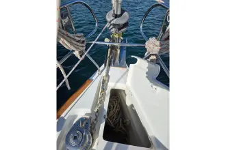 Thumbnail von Beneteau Oceanis 49