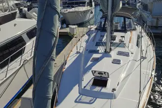Thumbnail von Beneteau Oceanis 49