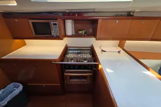 Thumbnail von Beneteau Oceanis 49