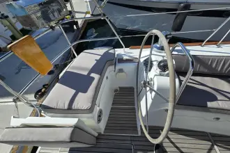 Thumbnail von Beneteau Oceanis 49