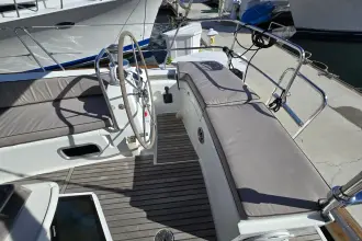 Thumbnail von Beneteau Oceanis 49