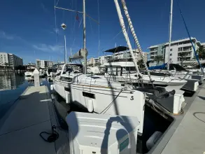 Thumbnail von Beneteau Oceanis 35.1